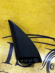 TRÓJKĄT LUSTERKA LEWY MERCEDES A KLASA W177