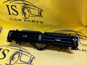 ŚRODKOWA KRATKA NAWIEWU LR DISCOVERY V L550 LIFT