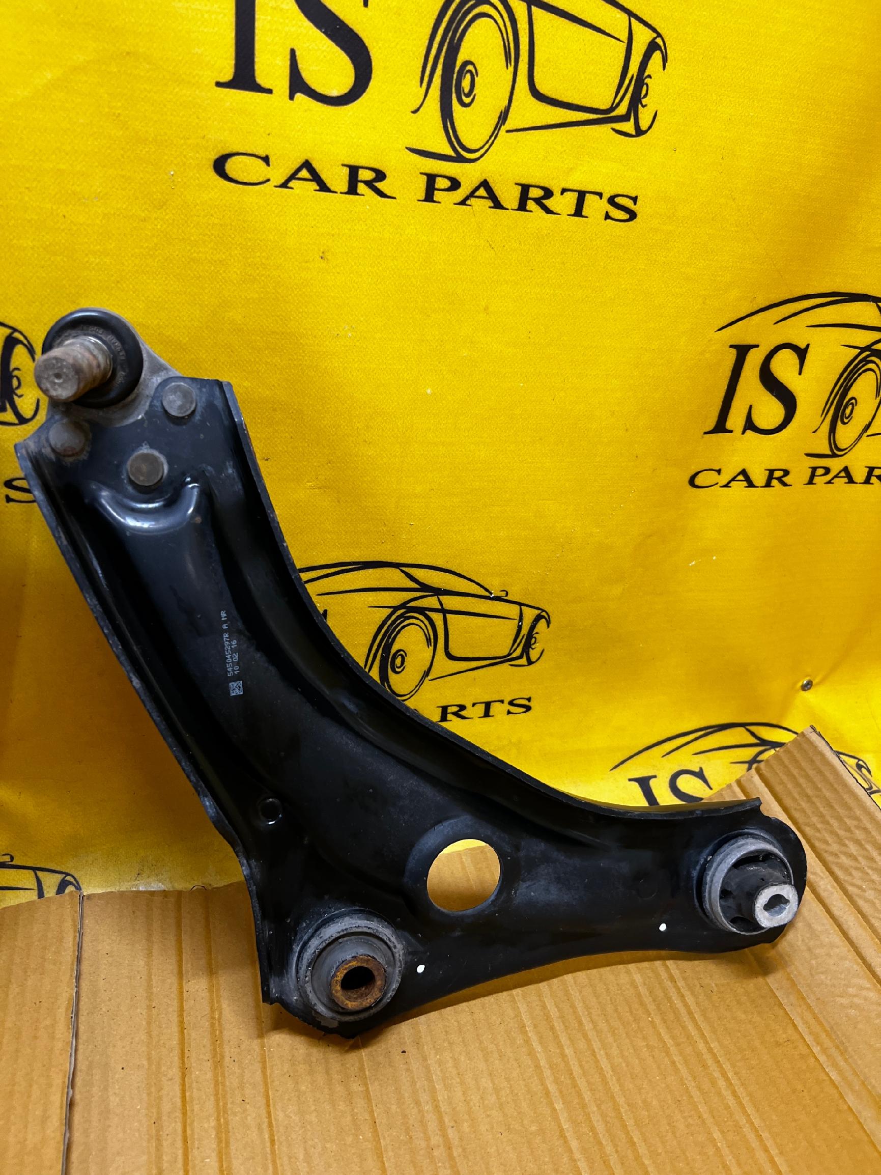 WAHACZ PRAWY PRZÓD RENAULT MEGANE IV 1.2 1.5 1.3