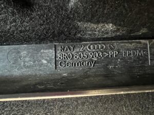 PŁYTA OSŁONA POD SILNIK SILNIKA PODWOZIA PORSCHE MACAN 95B