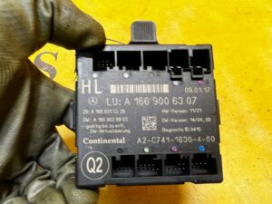 MODUŁ STEROWNIK DRZWI TYŁ LEWY MERCEDES GLS X166