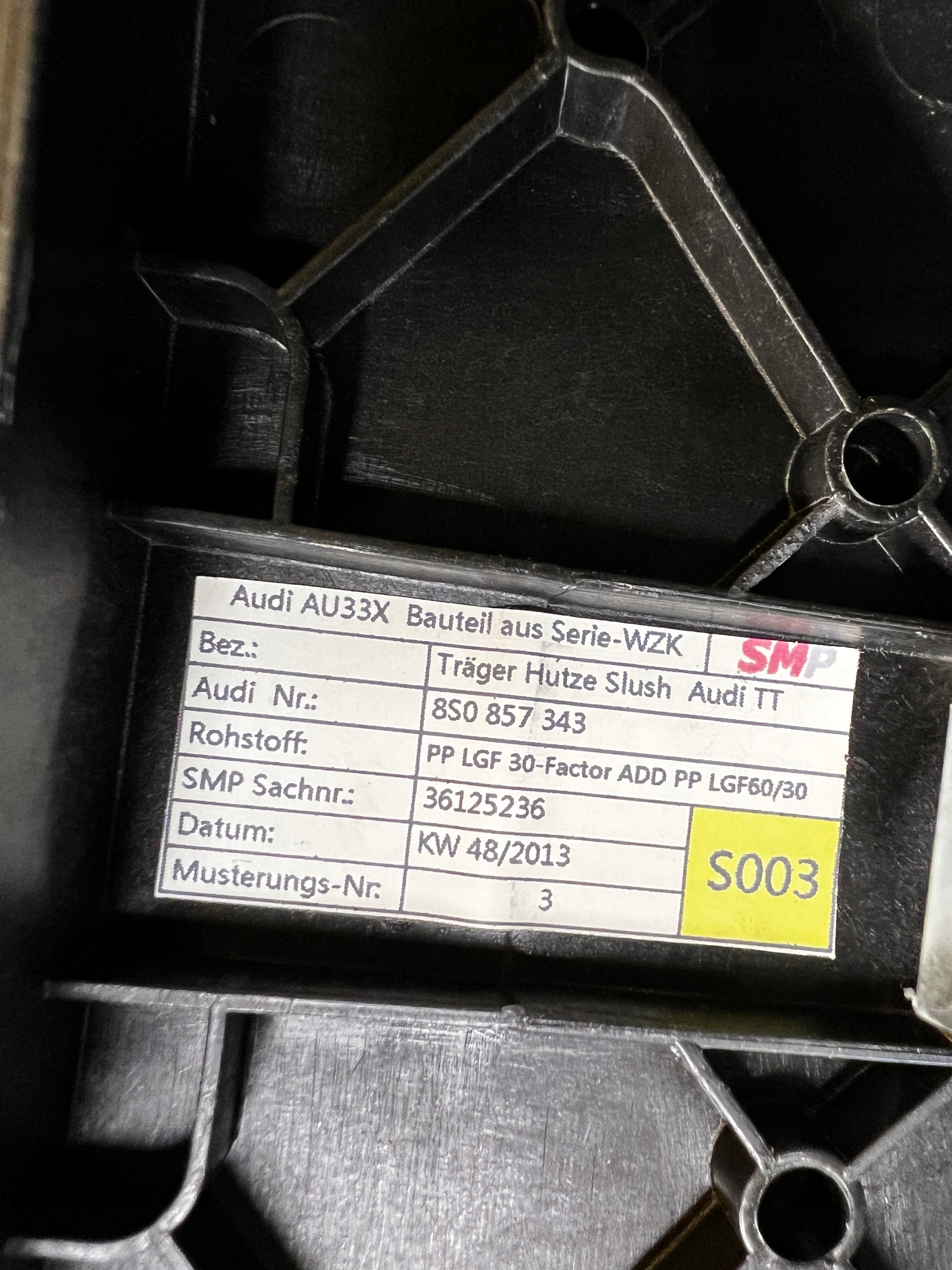 DASZEK OSŁONA LICZNIKA ZEGARÓW DESKI KONSOLI AUDI TT 8S