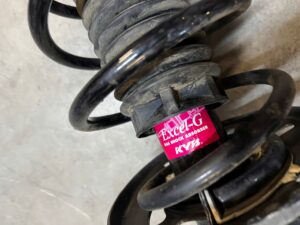 NOGA AMORTYZATOR ZWROTNICA PRZÓD LEWY CITROEN C4 GRAND PICASSO II 1.6 THP