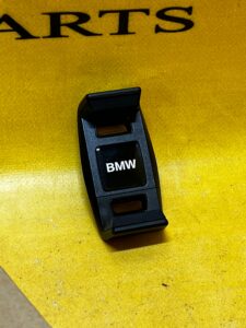 UCHWYT TELEFONU BMW 1 E81 3 E46 E90 F30 5 E39 E60 X5 E70 X6 E71 NOWY OEM