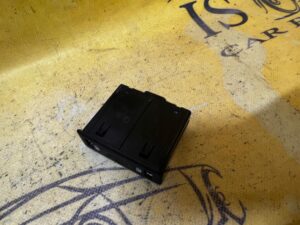 GNIAZDO PORT USB AUX RENAULT MEGANE IV ESPACE V