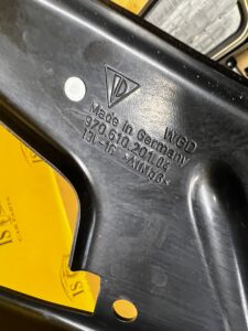 UCHWYT WSPORNIK MOCOWANIE BLACHA PORSCHE PANAMERA 970 I LIFT