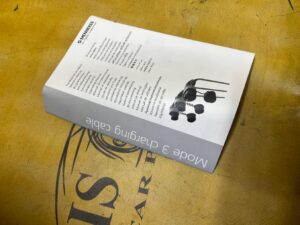 NOWY PRZEWÓD KABEL DO ŁADOWANIA TORBA ETUI MERCEDES