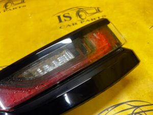 LAMPA TYLNA TYŁ W BŁOTNIK LEWA RANGE ROVER EVOQUE II L551