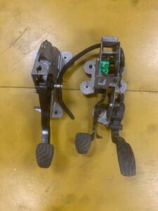 PEDAŁ HAMULEC GAZ SPRZĘGŁO EU RENAULT MEGANE IV