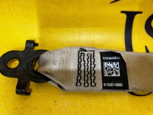 PAS BEZPIECZEŃSTWA PRAWY PRZÓD BMW F10 F11 JASNY