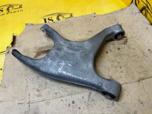 KOMPLET WAHACZ TYŁ TYLNY POPRZECZNY PRAWY LEWY PORSCHE MACAN 95B