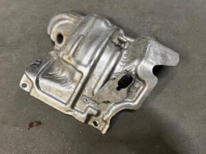 OSŁONA TERMICZNA TURBOSPRĘŻARKI TURBINY NISSAN RENAULT DACIA 0.9 TCE