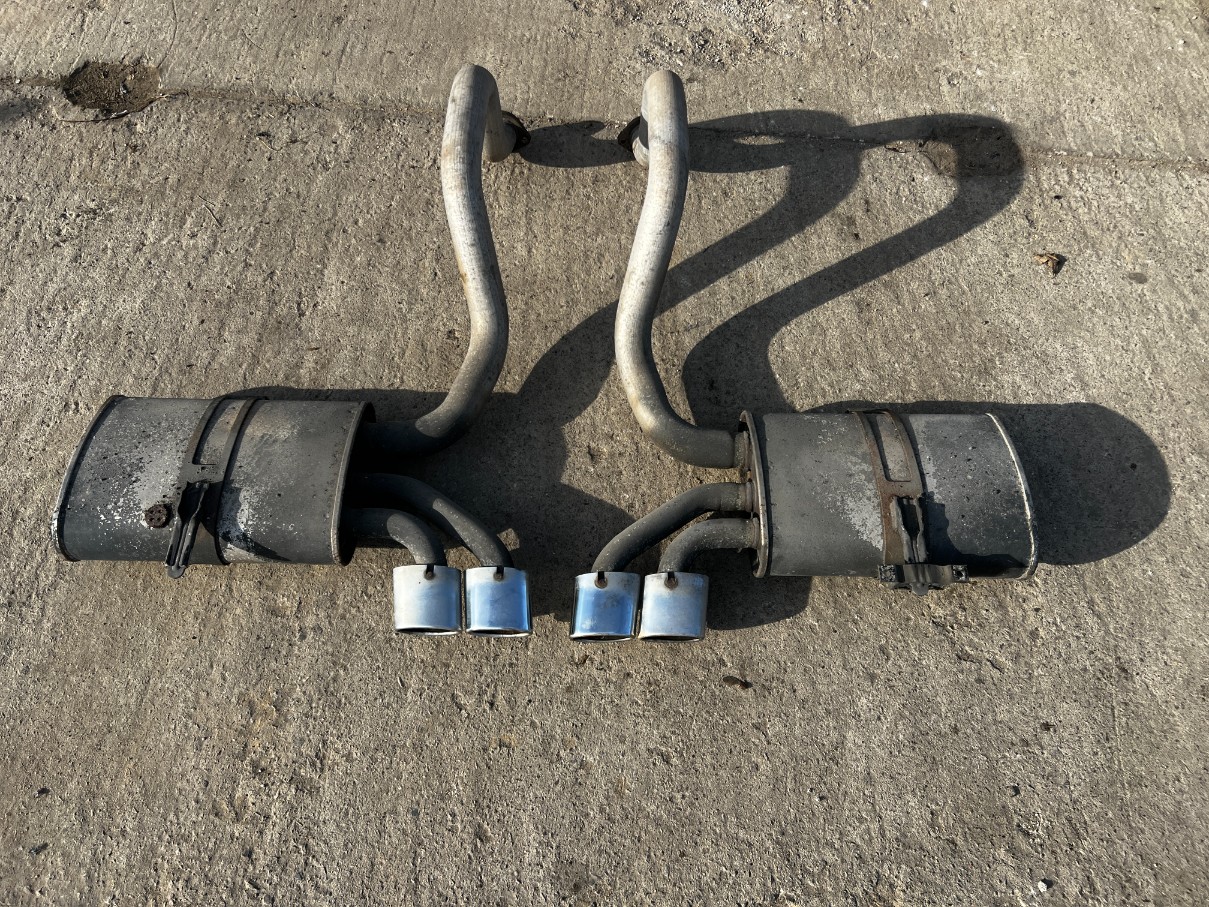 KOMPLET UKŁAD WYDECHOWY WYDECH KOŃCÓWKI WYDECHU CHEVROLET CORVETTE C5 97-04