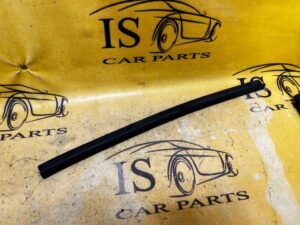 USZCZELKA PRZEDNIEJ ŚCIANY CHŁODNICY BMW E92 M3