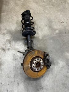 ZWROTNICA AMORTYZATOR PRZÓD PRAWY CITROEN DS7 CROSSBACK X74 2.0 BLUE HDI