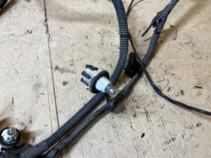 WIĄZKA INSTALACJA ZDERZAKA TYŁ TYLNEGO CHEVROLET CORVETTE C5 97-04