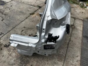 ĆWIARTKA BŁOTNIK SŁUPEK PRÓG TYŁ PRAWY DACIA SANDERO III STEPWAY