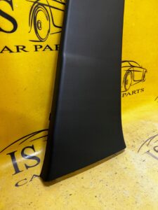 BOCZEK OSŁONA SŁUPKA ŚRODKOWEGO PRAWA PRAWY RENAULT CLIO IV 4 HB HATCHBACK