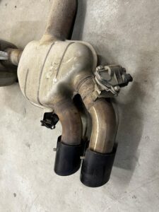 TŁUMIK RURA WYDECHOWA WYDECH TYŁ KOŃCOWY BMW M5 F90 M8 F91 F92