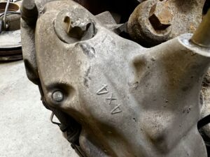 ZWROTNICA TARCZA ZACISK PRZÓD LEWY MERCEDES CLS W218 3.0 CDI 4MATIC 4X4