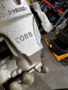 ZACISK HAMULCOWY PRZÓD LEWY FORD KUGA MK3