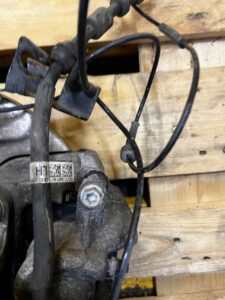 ZWROTNICA TARCZA PRZÓD LEWY LAND ROVER DISCOVERY SPORT V L550 LIFT 2.0 D