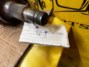 PÓŁOŚ PRZÓD PRZEDNIA PRAWY PRAWA PEUGEOT 3008 II 1.2 THP