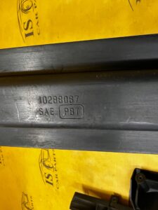 MOCOWANIE UCHWYT WSPORNIK KOMPUTERA SILNIKA ECU CHEVROLET CORVETTE C5 97-04