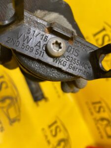 UCHWYT MOCOWANIE ODBÓJ PIÓRA TYŁ VW CRAFTER II