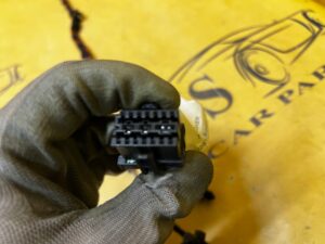 WIĄZKA INSTALACJA KONSOLI TUNELU ŚRODKOWEGO TYŁ PORSCHE PANAMERA 970 I LIFT