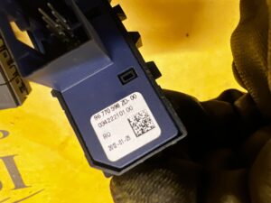 PANEL PRZEŁĄCZNIK PARKTRONIC PDC MASAŻU FOTELI ŚWIATEŁ PEUGEOT 508 I