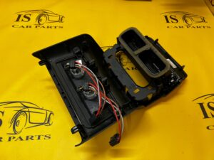 OSŁONA ZAŚLEPKA PANEL TYLNY KRATKA TUNELU ŚRODKOWEGO AUDI SQ7 Q7 4M0