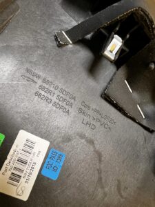 DASZEK OSŁONA LICZNIKA ZEGARÓW DESKI INFINITI Q30 EU