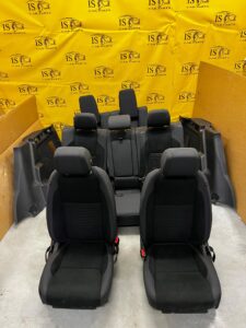 FOTELE BOCZKI 7 OSOBOWY LAND ROVER DISCOVERY SPORT L550