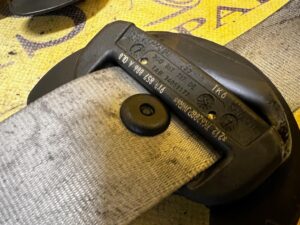 KOMPLET ROLKI NAPINACZE PASÓW PORSCHE CAYENNE 9Y3 9Y0 COUPE HYBRID