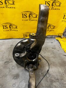 ZWROTNICA PIASTA WAHACZ PRZÓD PRAWY MERCEDES GL X166 4.7 V8 4MATIC