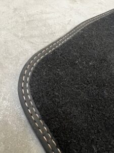 DYWANIK WYCIERACZKA WELUROWY TYŁ ORYGINALNY PEUGEOT 5008 II