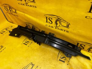 MOCOWANIE ŚLIZG PROGU LEWY MERCEDES GL X166