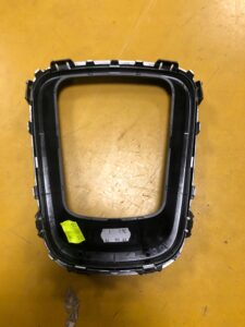 RAMKA WYBIERAKA BIEGÓW AUTOMAT RENAULT KADJAR