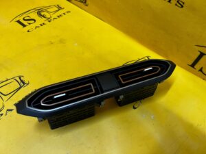 KRATKA NAWIEWU PRZÓD ŚRODEK ŚRODKOWA DACIA SANDERO III STEPWAY