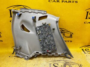 OSŁONA POSZYCIE SŁUPKA C TYLNEGO TYŁ LEWA LEWE RENAULT ZOE I Z.E.