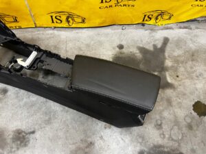 TUNEL ŚRODKOWY PODŁOKIETNIK RENAULT MEGANE IV