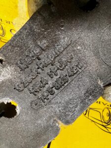 WYGŁUSZENIE GĄBKA PROGU BAGAŻNIKA PORSCHE CAYENNE II 7P5 LIFT 92A