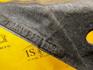 WYGŁUSZENIE BOCZEK BAGAŻNIKA PRAWE PRAWY BMW 2 F22