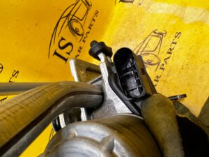 MECHANIZM WYCIERACZEK PRZÓD LR RANGE ROVER EVOQUE II L551