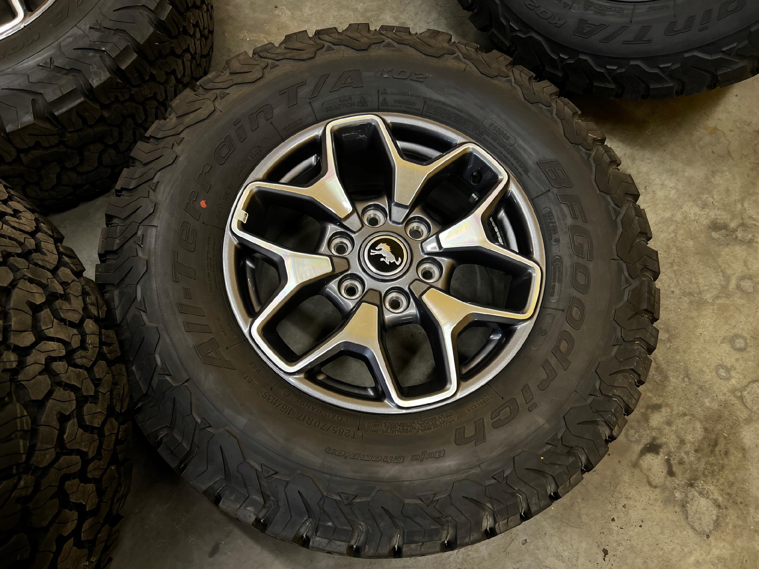 NOWE KOŁA FELGI OPONY CAŁOROCZNE TERENOWE FORD BRONCO 21- 285/70 R17