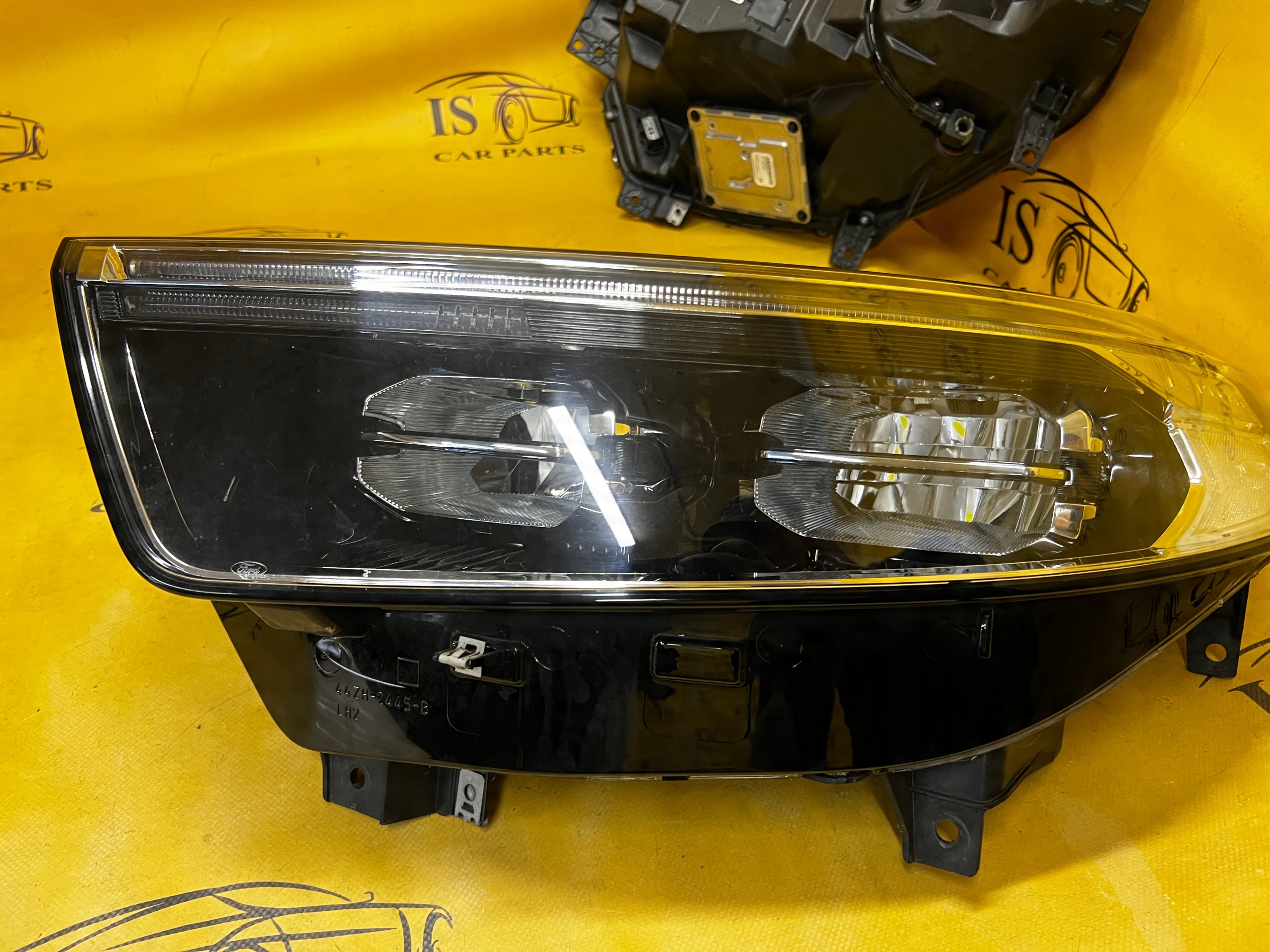 KOMPLETNY PRZÓD MASKA ZDERZAK BŁOTNIK LAMPY CHŁODNICE FORD EXPLORER VI MK6