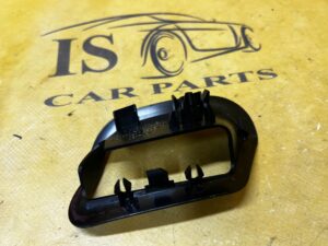 OSŁONA RĄCZKI FOTELA KANAPY TYŁ LEWY MERCEDES CLS W218 SHOOTING BRAKE