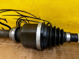 PÓŁOŚ PRZÓD PRZEDNIA PRAWY PRAWA PEUGEOT 3008 II 5008 II 1.5 BLUE HDI