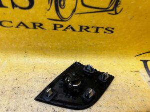 OSŁONA MASKOWNICA GŁOŚNIKA LEWA PORSCHE PANAMERA 970 I LIFT